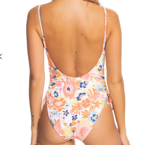 Roxy Pink Floral Printed Beach Classics One-Piece Swimsuit NWT - Picture 3 of 3
